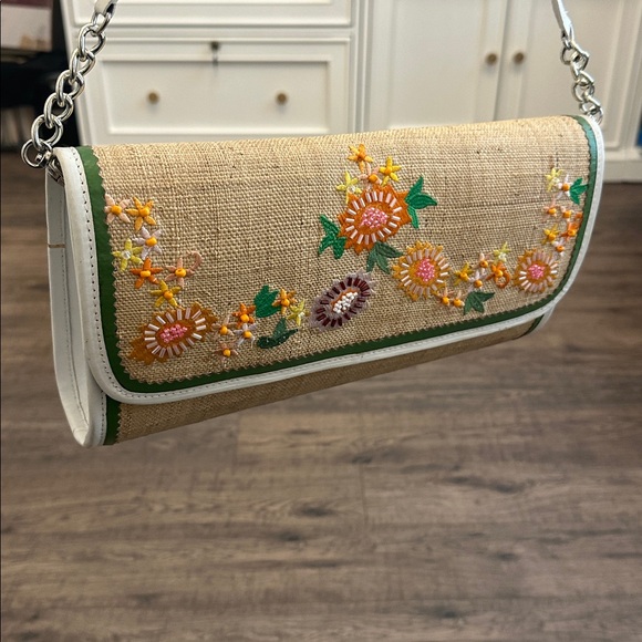 The Sak Straw Embroidered Floral Bag / Clutch Leather Trim Removable Strap - Picture 9 of 17